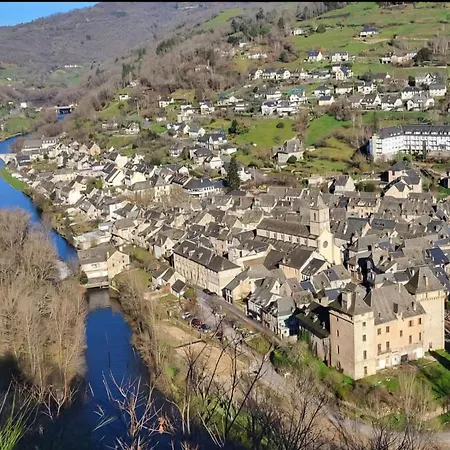 Maison En Pierre Et Colombage A *