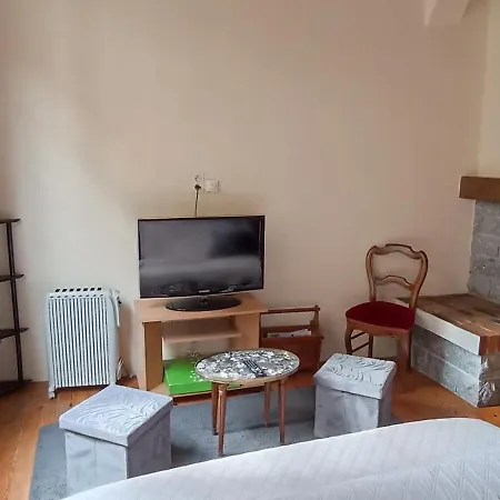 Maison En Pierre Et Colombage A * 昂特赖格·苏尔·特鲁耶