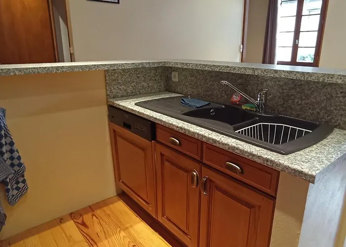 Maison En Pierre Et Colombage A 昂特赖格·苏尔·特鲁耶